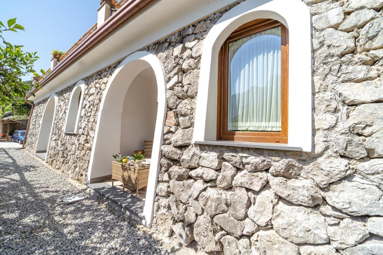 Tra Sole E Limoni Apartments Tramonti Luaran gambar